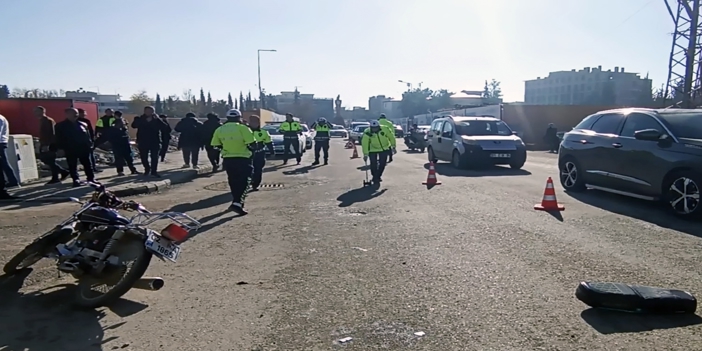 Adıyaman'da otomobille çarpışan motosikletin sürücüsü ağır yaralandı