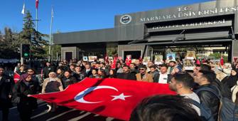 Marmara Üniversitesi öğrencileri şehit askerler için yürüdü