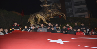 Manisa'da şehit askerleri anma yürüyüşü düzenlendi