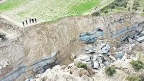 Deprem bölgesinde meydana gelen yeryüzü olayları incelendi