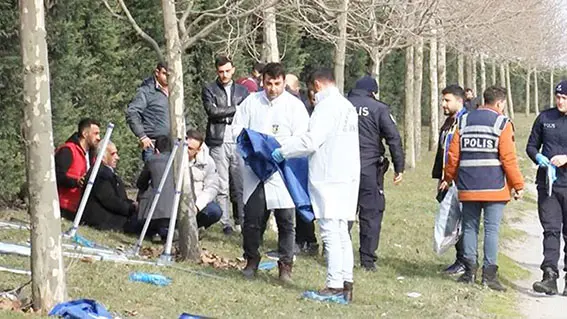 Üniversitesi öğrencisi yol kenarında ölü bulundu