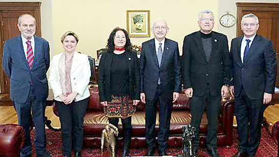 CHP Genel Başkanı Kılıçdaroğlu SOL Parti heyetiyle görüştü