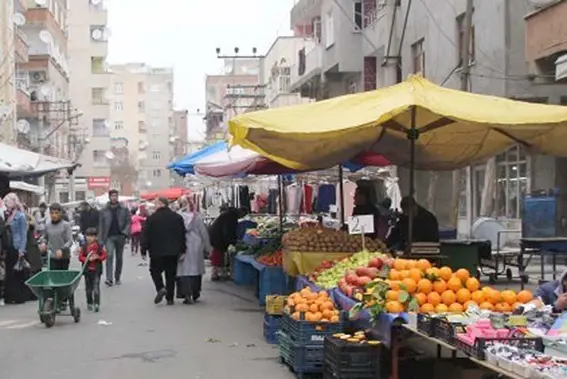 Pazarı orada kurmayın uyarısı