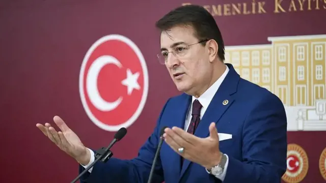 AK Parti'li Aydemir'den altılı masaya 