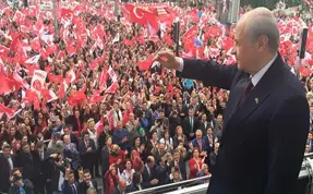 Bahçeli sahaya çıkıyor: 20 günde 23 miting yapacak