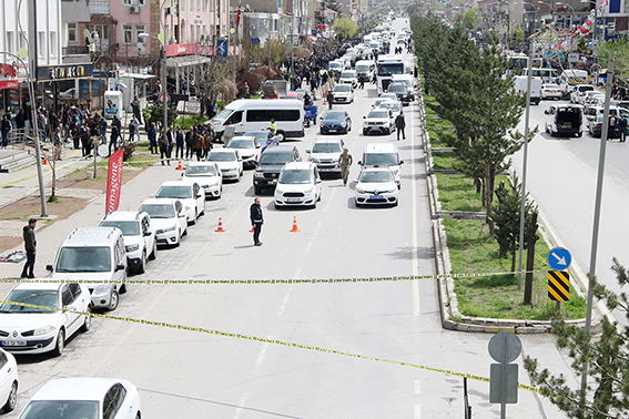 Bitlis'te silahlı saldırıya uğrayan kişi hayatını kaybetti