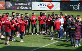 Galatasaray'da Beşiktaş derbisinin hazırlıkları devam ediyor