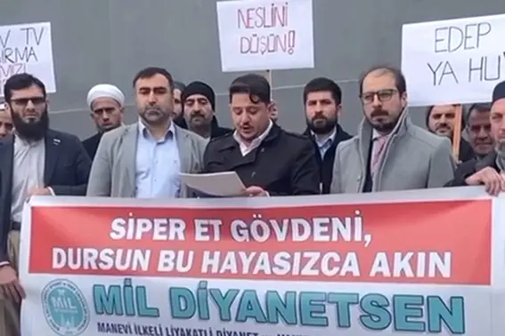 Ahlak ve maneviyatı hedef alan dizi İstanbul'da protesto edildi