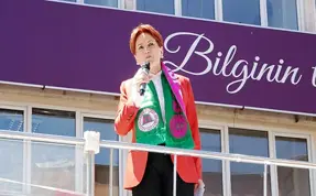 Meral Akşener: Hacı kadınım, ağzıma alkol değmedi