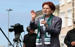 Akşener: Erdoğan’ı çok sevenlerin Kılıçdaroğlu'na oy vermesi gerekiyor