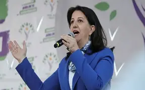 Pervin Buldan, Adana'da mitinge katıldı