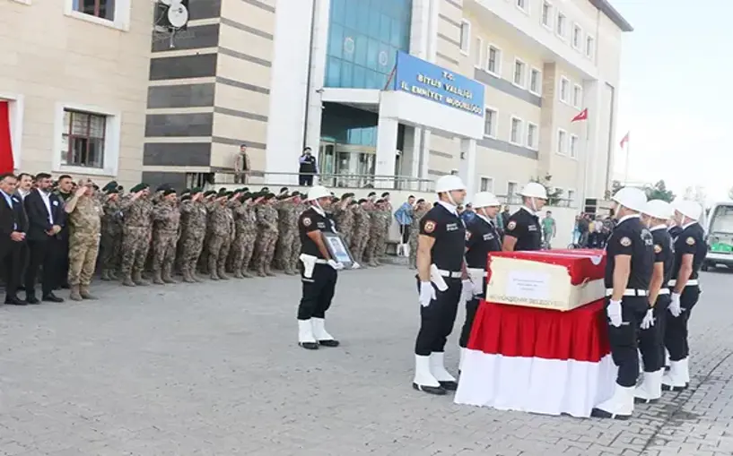 Kazada yaşamını yitiren polis memuru son yolculuğuna uğurlandı