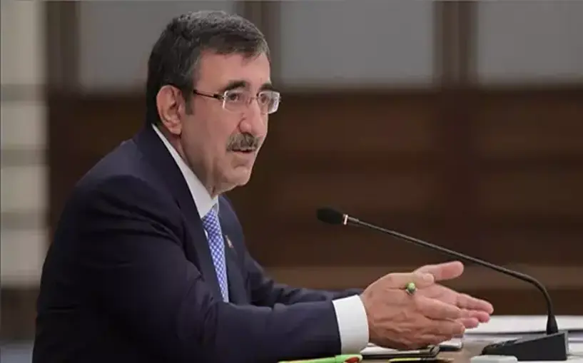 Yılmaz: Enflasyonla mücadelede etkin ve kararlı adımlar atacağız