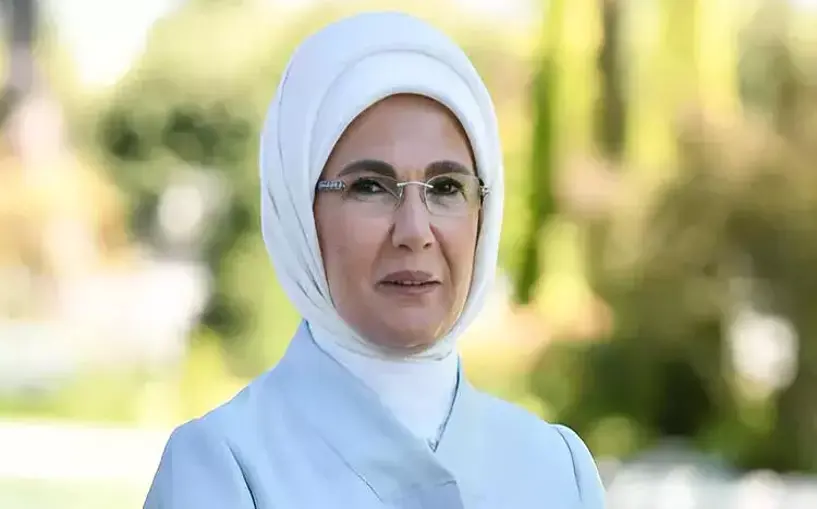 Emine Erdoğan'dan Babalar Günü mesajı