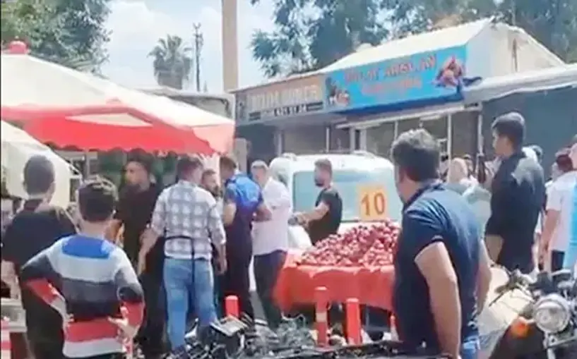 Şanlıurfa’da, zabıta ve seyyar satıcılar arasında arbede