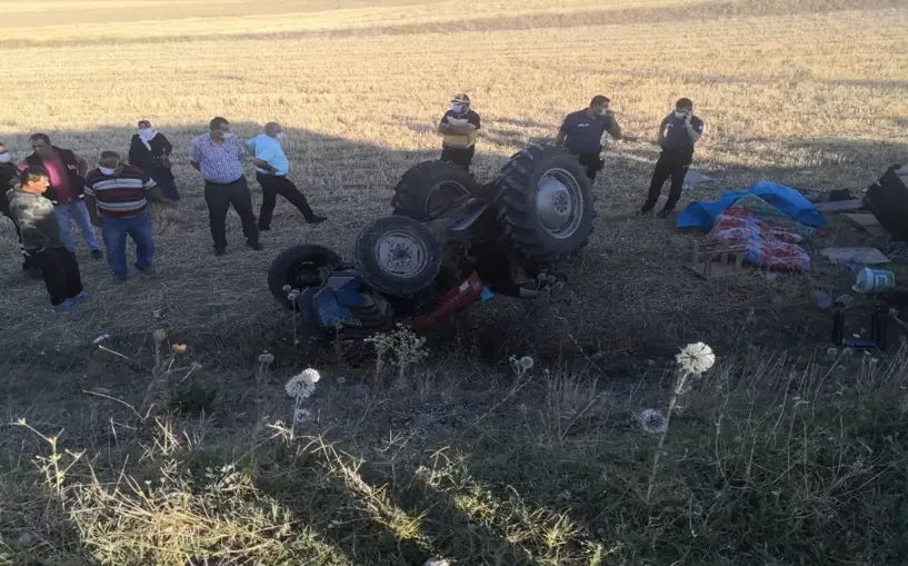 Çorum'da devrilen traktörün altında kalan kişi öldü