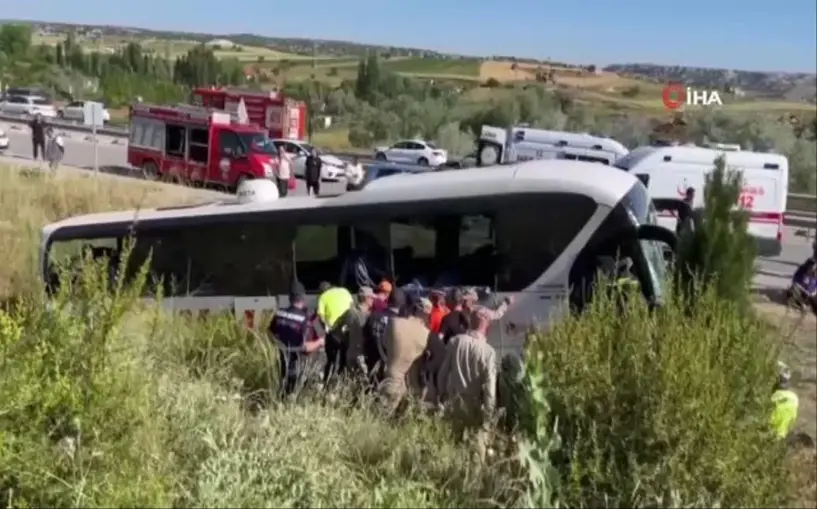 Eskişehir’de otobüs kazası