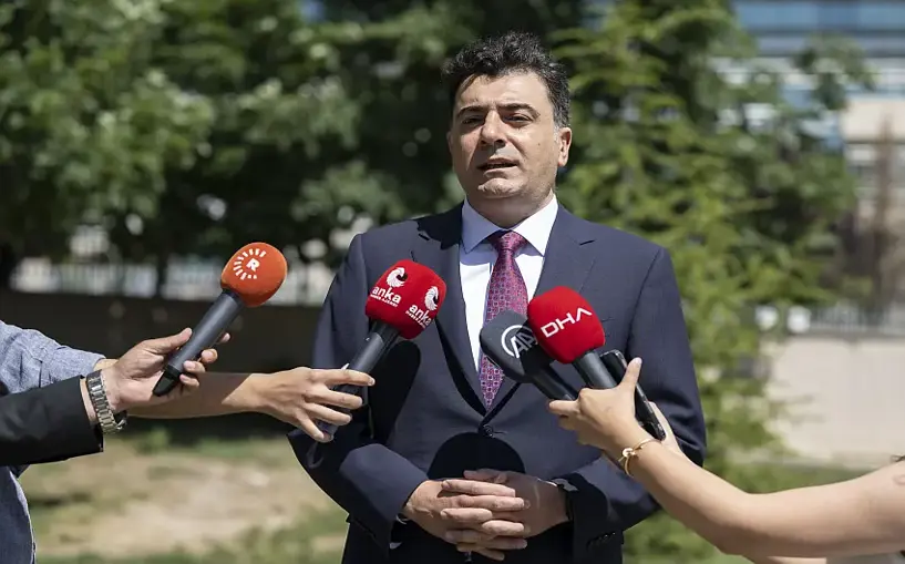 CHP'li Emre'den AYM'ye 'TRT' başvurusu