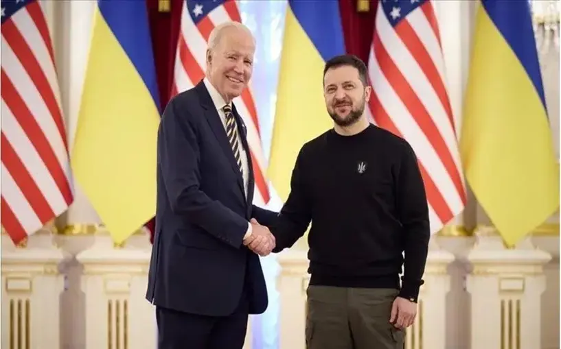 ABD Başkanı Biden, Ukrayna Devlet Başkanı Zelenskiy ile görüştü