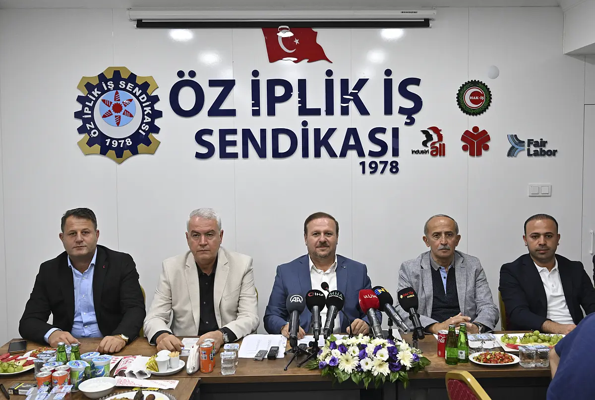 Öz İplik İş Sendikası Genel Başkanı Ay'dan tekstil sektörüyle ilgili uyarı: