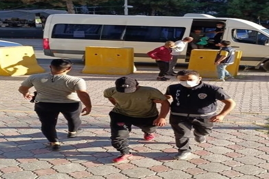 Malatya'da 34 düzensiz göçmen yakalandı