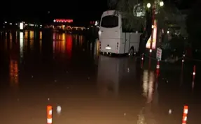 Giresun'da sağanak hayatı olumsuz etkiledi