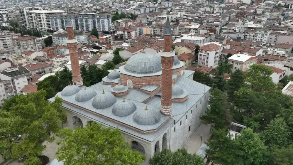 630 yıllık Yıldırım Bayezid Camii hiçbir depremde yıkılmadı