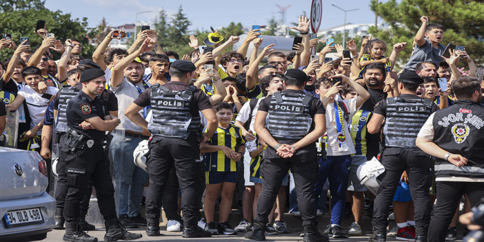 Fenerbahçe'nin prensip anlaşmasına vardığı Fred, İstanbul'a geldi