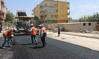 Şanlıurfa Büyükşehir’den Viranşehir’de asfalt atağı