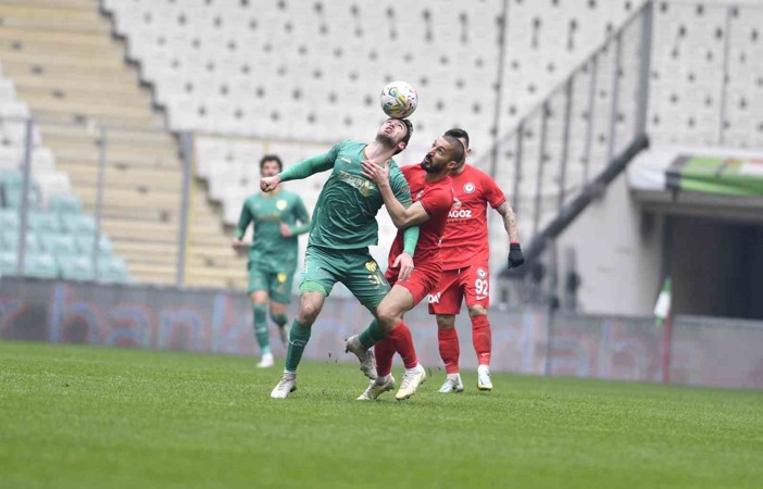 Seçkin Batuhan Fırıncı, Bursaspor’dan ayrıldı