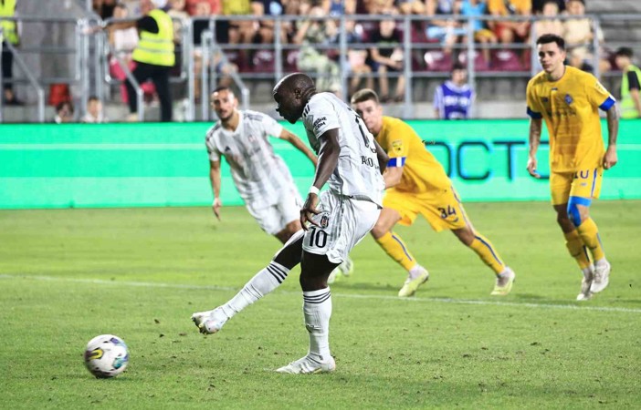 UEFA Avrupa Konferans Ligi: Dinamo Kiev: 2 - Beşiktaş: 3 (Maç sonucu)