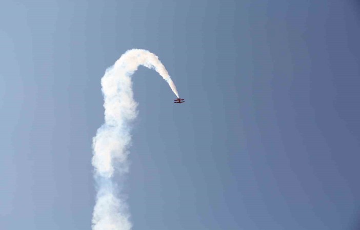 Türkiye’nin ilk kadın akrobasi pilotu Eskişehir’de hayran bıraktı