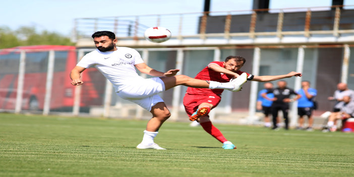 Sivasspor, hazırlık maçında Çorum FK'yı 2-1 yendi