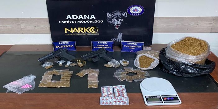 Adana'da uyuşturucu operasyonunda yakalanan 4 zanlı tutuklandı