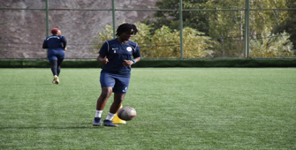 Hakkarigücü Kadın Futbol Takımı, Ganalı Ernestina Abambila'yı transfer etti