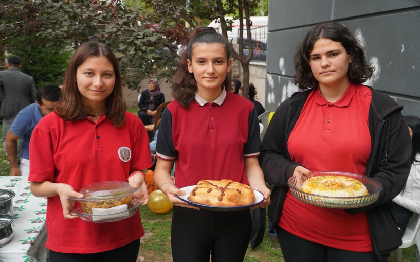 Pırlanta Pirinç Kültür ve Sanat Festivalinde keyifli anlar 