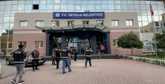 Seyhan ve Çukurova belediyelerine yönelik operasyon