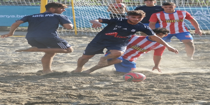 Plaj Futbolu Ligi'nin Alanya etabı başladı