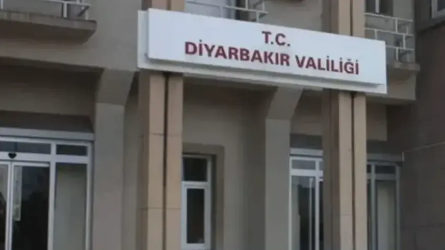 Valilik duyurdu; Diyarbakır'da gösteri yasağı, kente giriş çıkışlarda yasaklandı