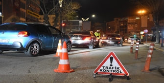 Van'da polis yılbaşı gecesi yoğun denetim yaptı