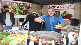 Batman'da gastronomi festivalinde Erzurum çağ kebabına yoğun ilgi