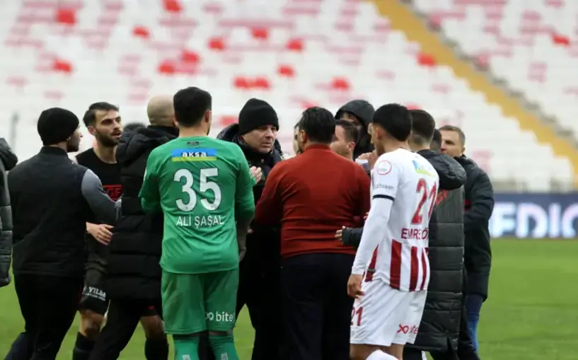 Sivasspor As Başkanı: 