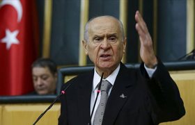 Bahçeli’den imamı darp eden Kaymakama destek