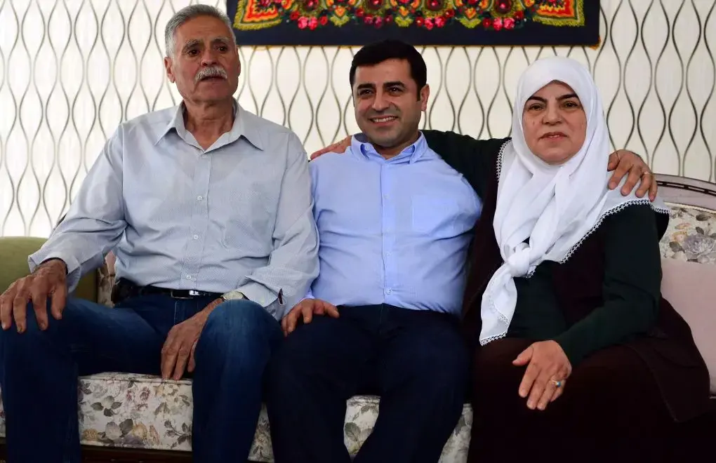 SON DAKİKA! Demirtaş Diyarbakır'a getirildi