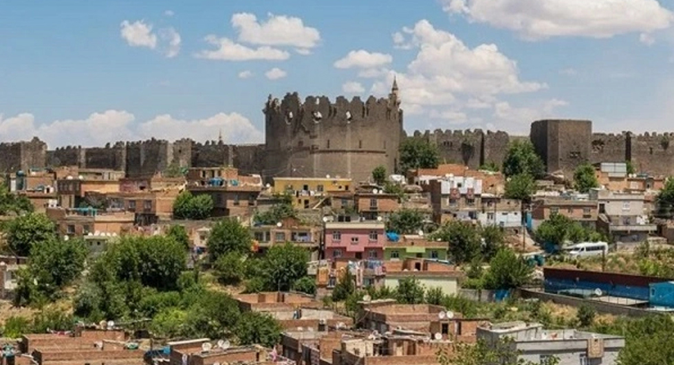 Diyarbakır'ın işte o ilçesi mahalle mi olacak? İşte detaylar...