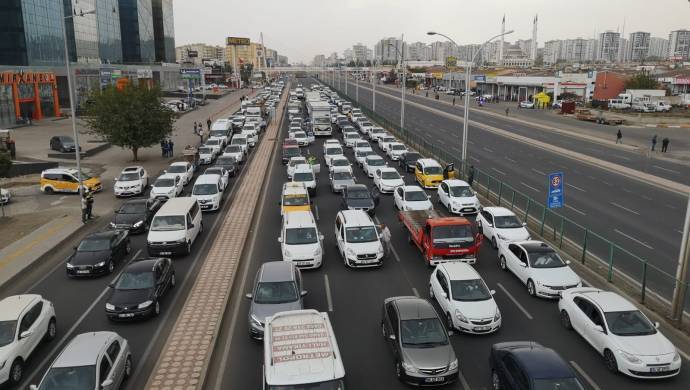 Diyarbakırlı araç sahiplerine müjde; Süre uzatıldı!