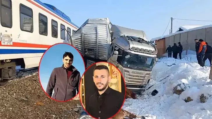 Muş’ta yolcu treni, TIR’a çarptı: 2 ölü, 2 yaralı