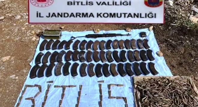 BTÖ mensuplarına jandarma darbesi, çok sayıda mühimmat ve yaşam malzemesi ele geçirildi