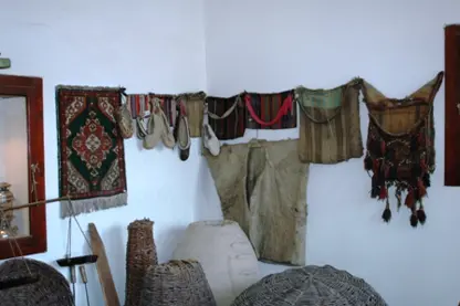 Cizre'nin tarihi ve kültürel değerleri halı, kilim ve objelere işleniyor