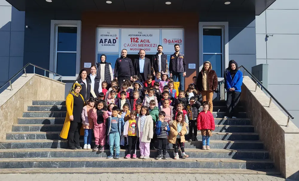 Öğrenciler AFAD ve 112 Çağrı Merkezini tanıdı